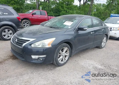 2015 Nissan Altima 2.5 Sv из США, поврежденный, VIN 1N4AL3AP2FC283488